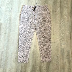Lululemon ‘On The Fly’ Crop Pants